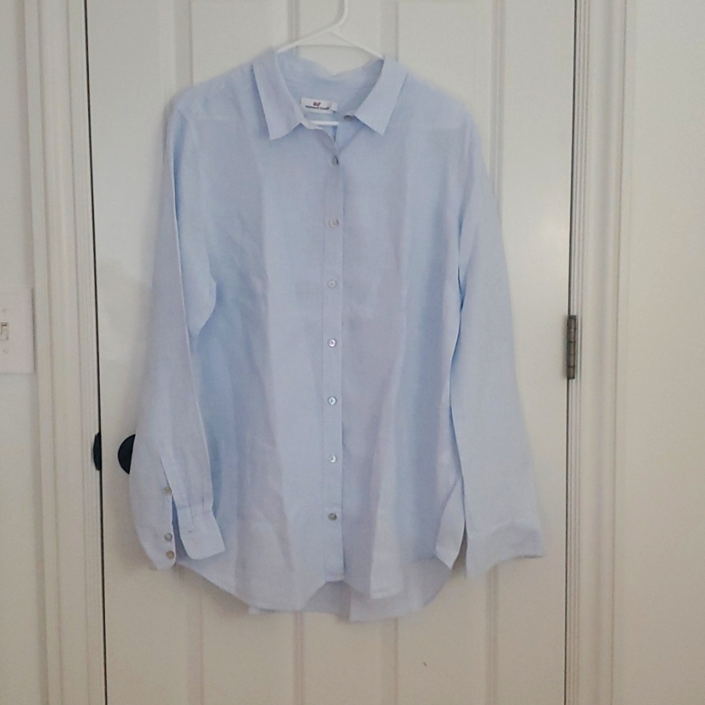 Vineyard Vines men's shirt
